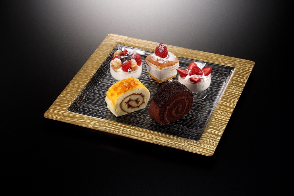 Vague Acrylic Square Serving Plate Bark Golden 31 cm Taiwan